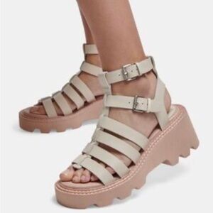 Dolce Vita Galore Lug Sole Ivory Leather Gladiator Platform Sandals - NWT